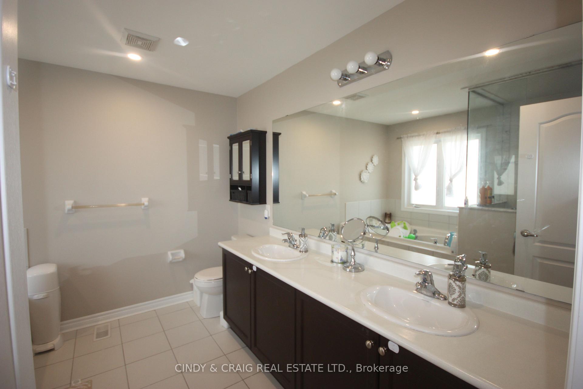Photo 10 of 2084 Prestonvale Road, Clarington, Courtice — HOMEH