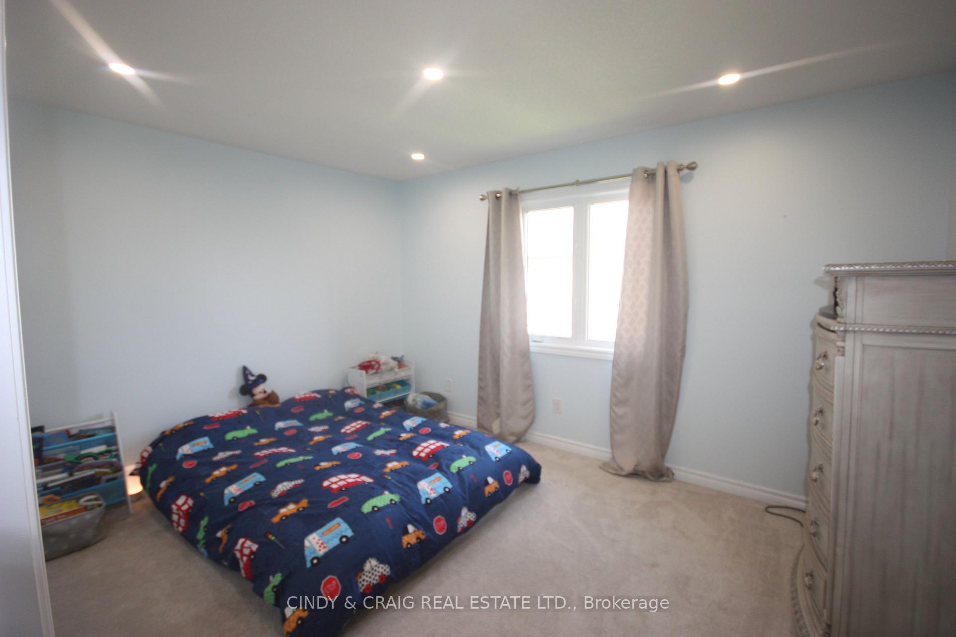 Photo 8 of 2084 Prestonvale Road, Clarington, Courtice — HOMEH