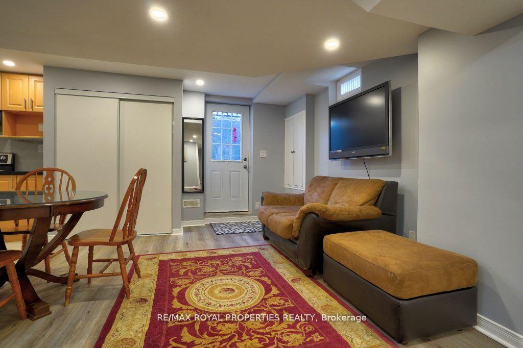 Photo 4 of Unit BSMT, 33 Ralph Chalmers Avenue, Markham, Wismer — HOMEH