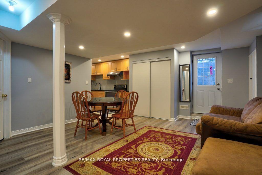 Photo 9 of Unit BSMT, 33 Ralph Chalmers Avenue, Markham, Wismer — HOMEH