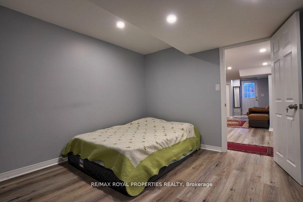 Photo 14 of Unit BSMT, 33 Ralph Chalmers Avenue, Markham, Wismer — HOMEH