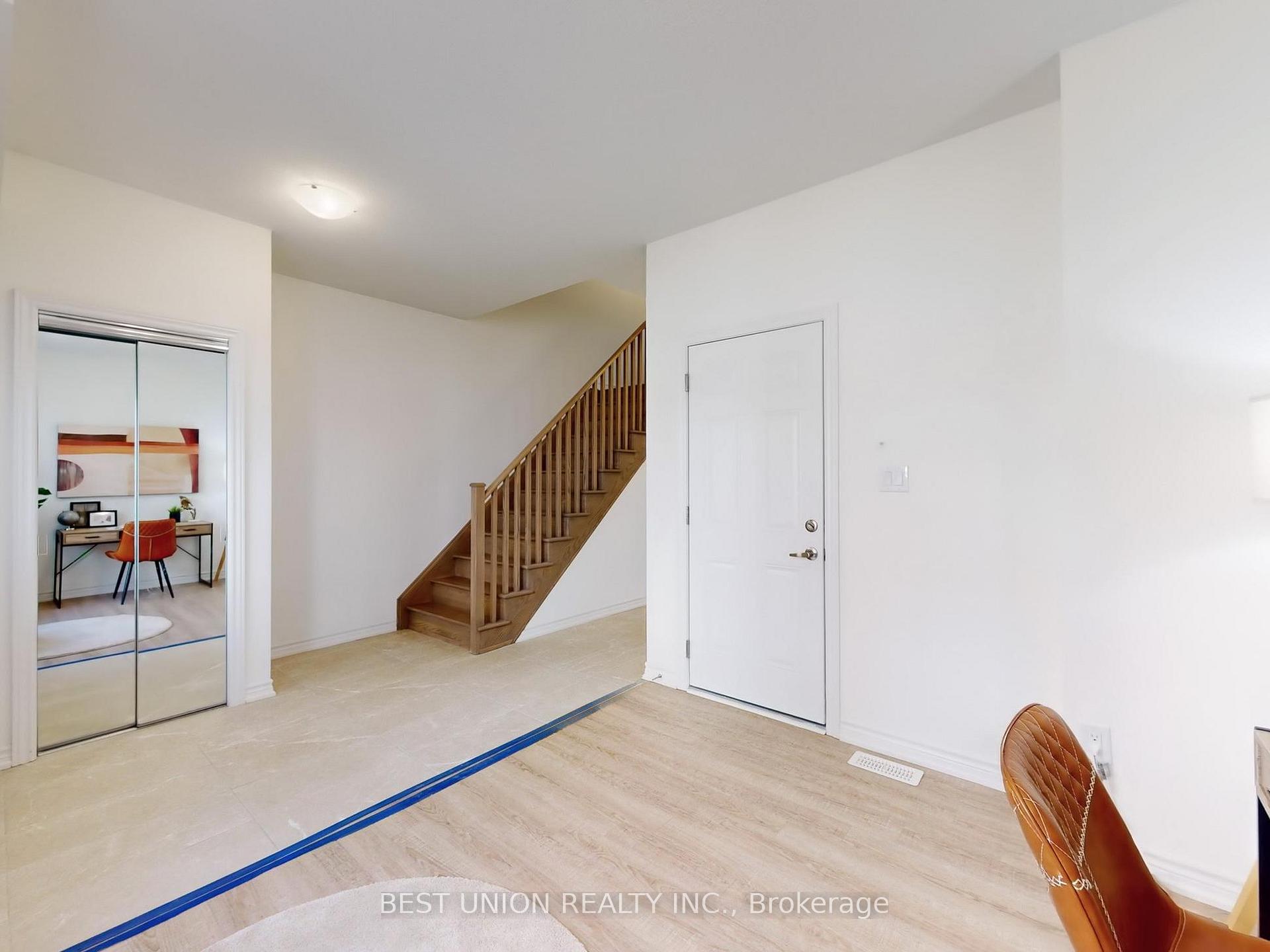 Photo 5 of 71 Imperial College Lane, Markham, Wismer — HOMEH
