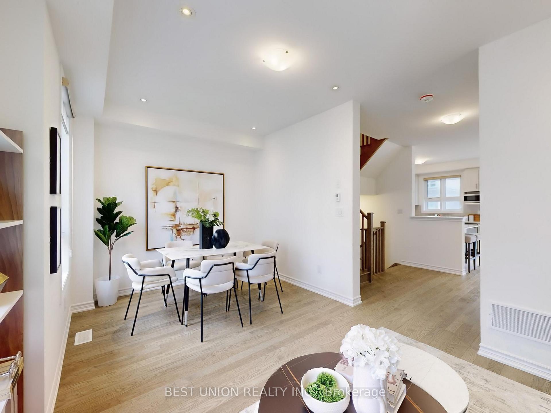 Photo 17 of 71 Imperial College Lane, Markham, Wismer — HOMEH