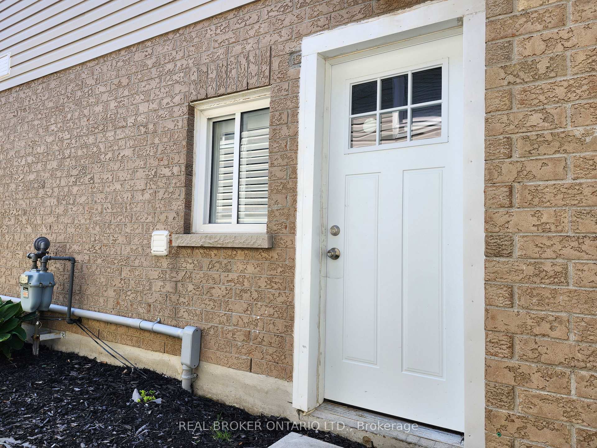 Photo 7 of Unit Bsmt, 57A Concession Street E, Clarington, Bowmanville — HOMEH