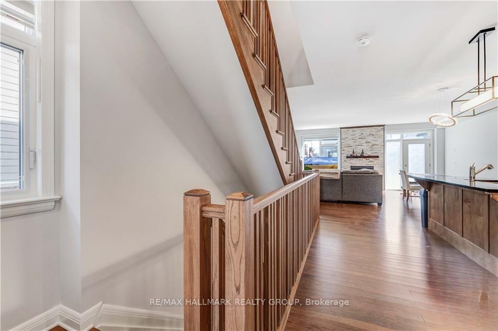 Photo 6 of 80 Michael Stoqua Street, Ottawa, CFB Rockcliffe and Area — HOMEH