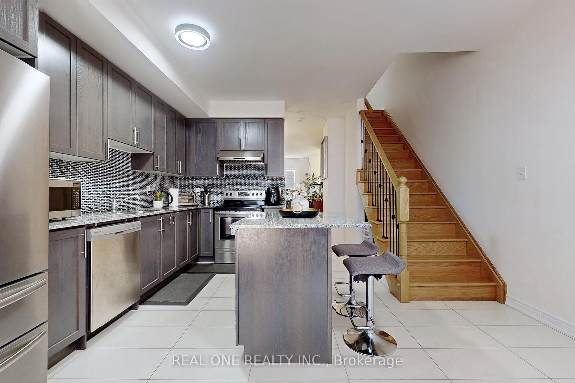 Photo 10 of 1912 Donald Cousens Parkway, Markham, Cornell — HOMEH