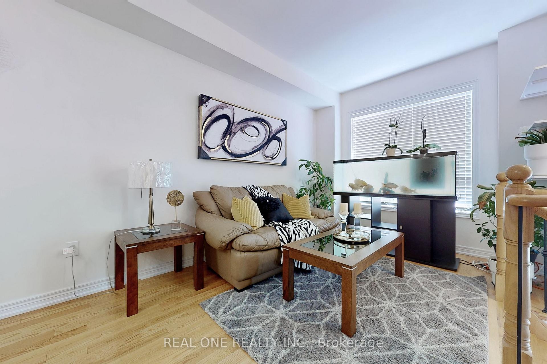 Photo 14 of 1912 Donald Cousens Parkway, Markham, Cornell — HOMEH
