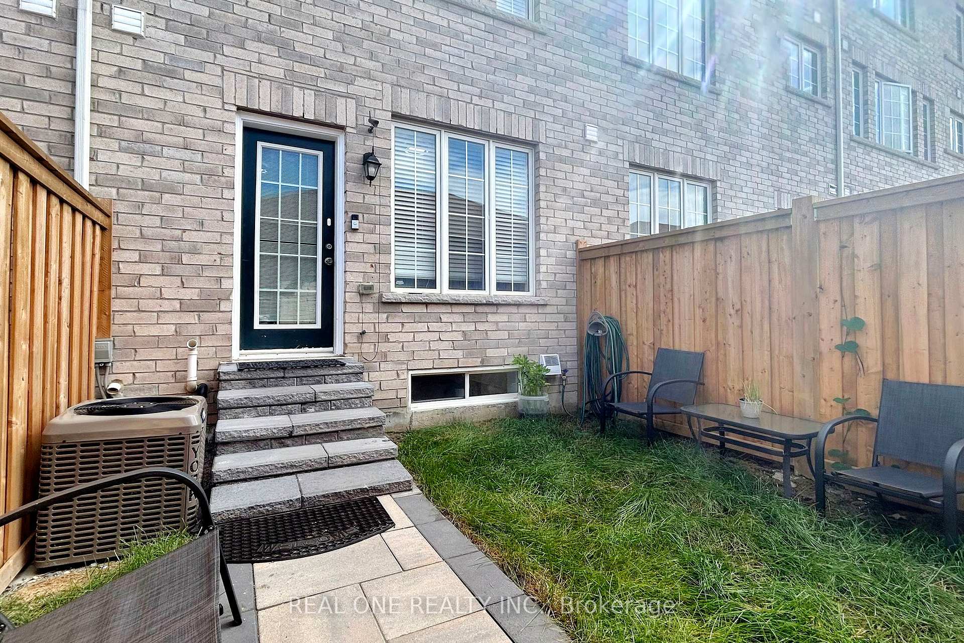 Photo 32 of 1912 Donald Cousens Parkway, Markham, Cornell — HOMEH