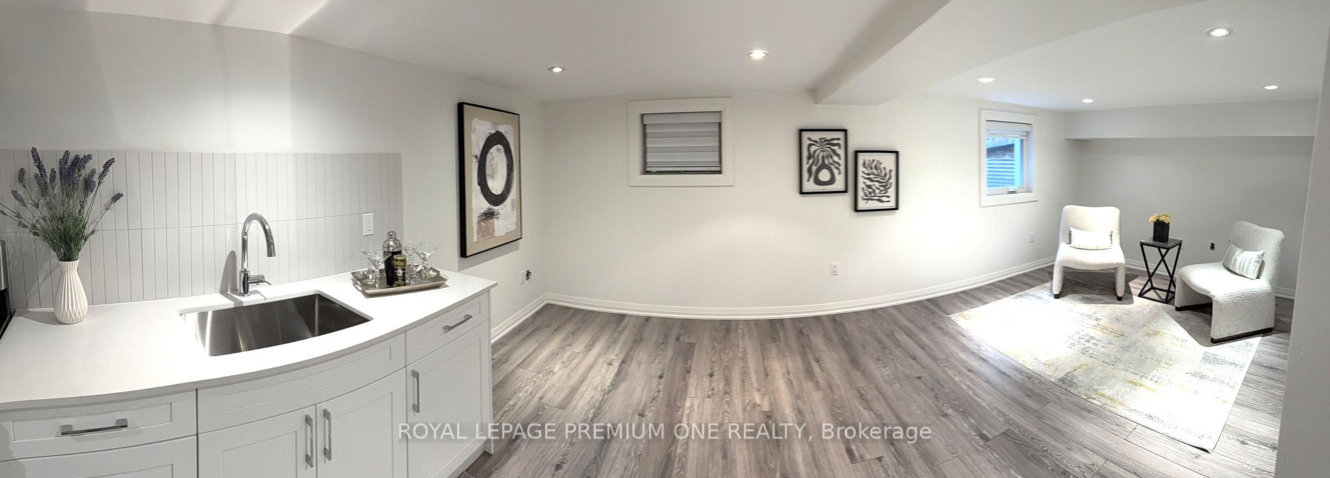 Photo 3 of 32 Rothsay Street, Etobicoke, Stonegate-Queensway — HOMEH