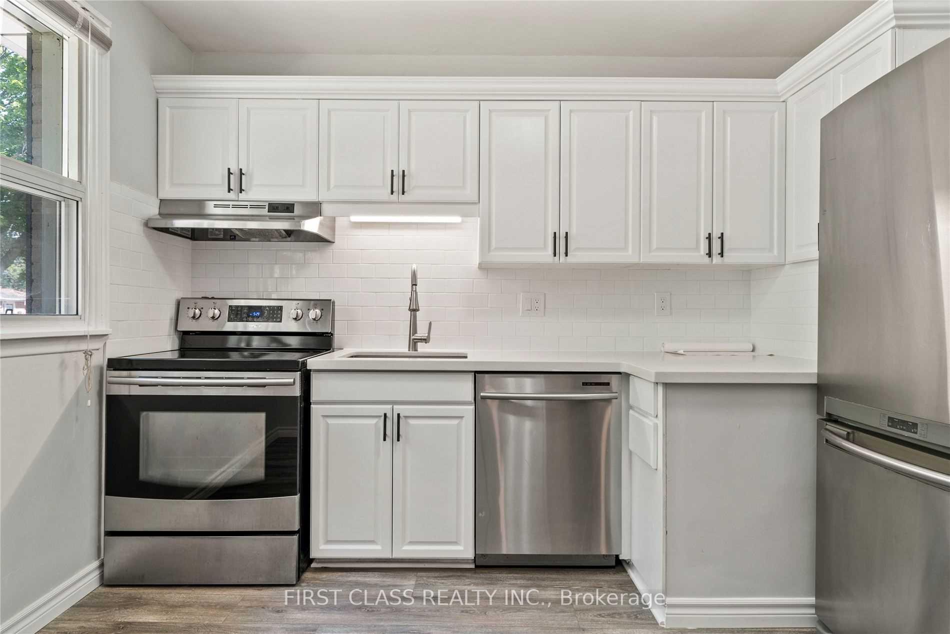 Photo 6 of Unit MAIN, 171 Tulloch Drive, Ajax, South East — HOMEH