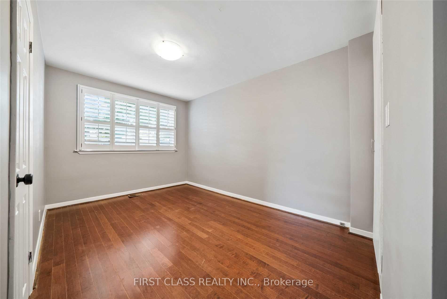 Photo 7 of Unit MAIN, 171 Tulloch Drive, Ajax, South East — HOMEH