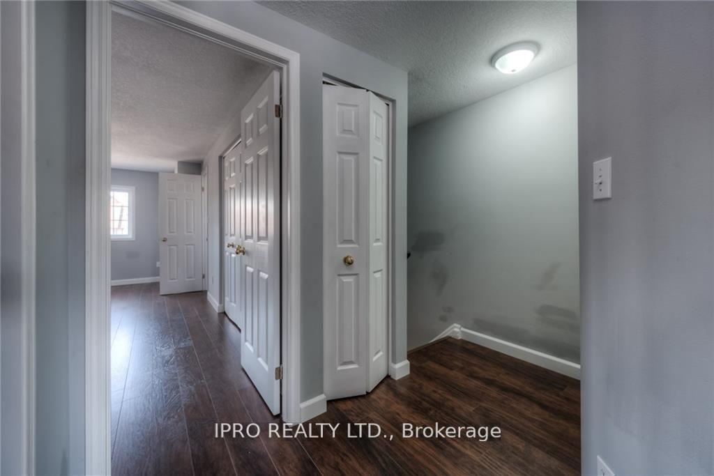 Photo 19 of 298 Activa Avenue, Kitchener, Larentian West — HOMEH
