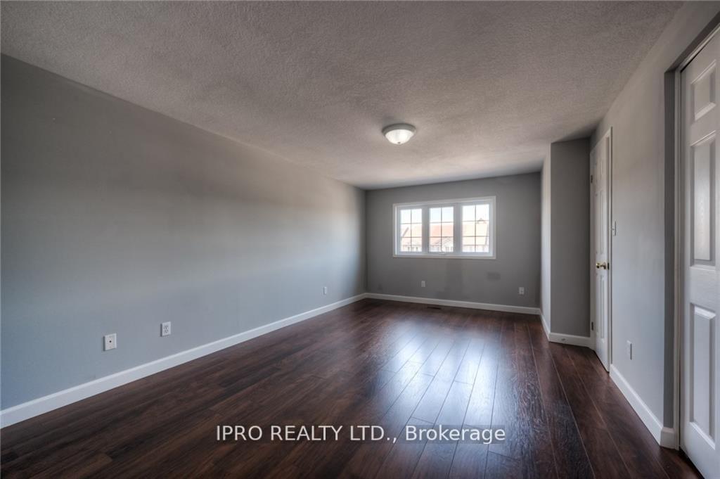 Photo 17 of 298 Activa Avenue, Kitchener, Larentian West — HOMEH