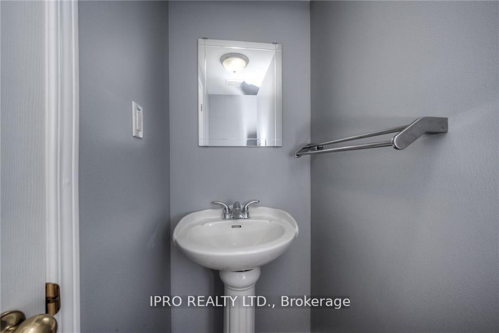 Photo 18 of 298 Activa Avenue, Kitchener, Larentian West — HOMEH