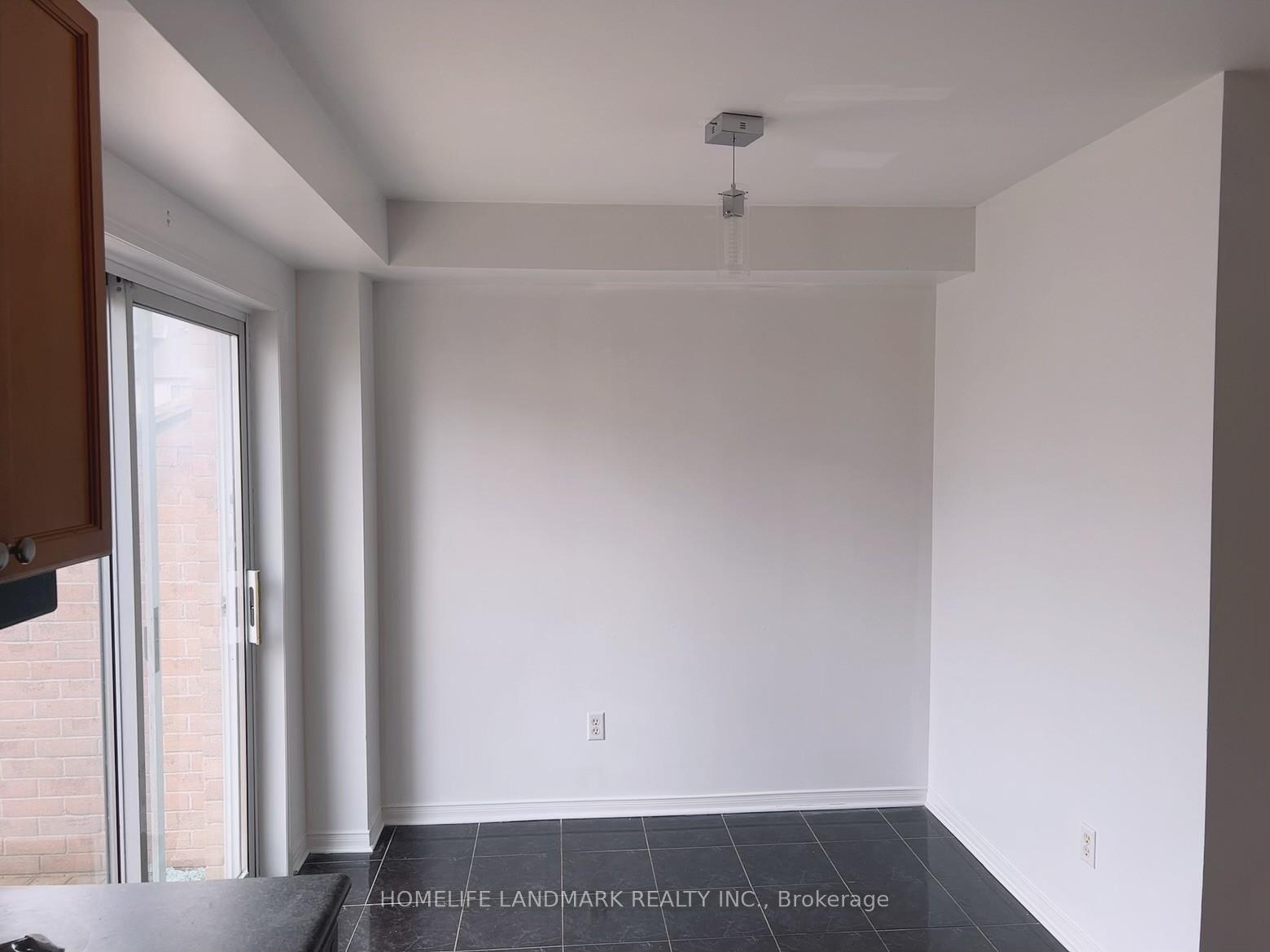 Photo 6 of 9 Charlotte Angiliss Road, Markham, Vinegar Hill — HOMEH