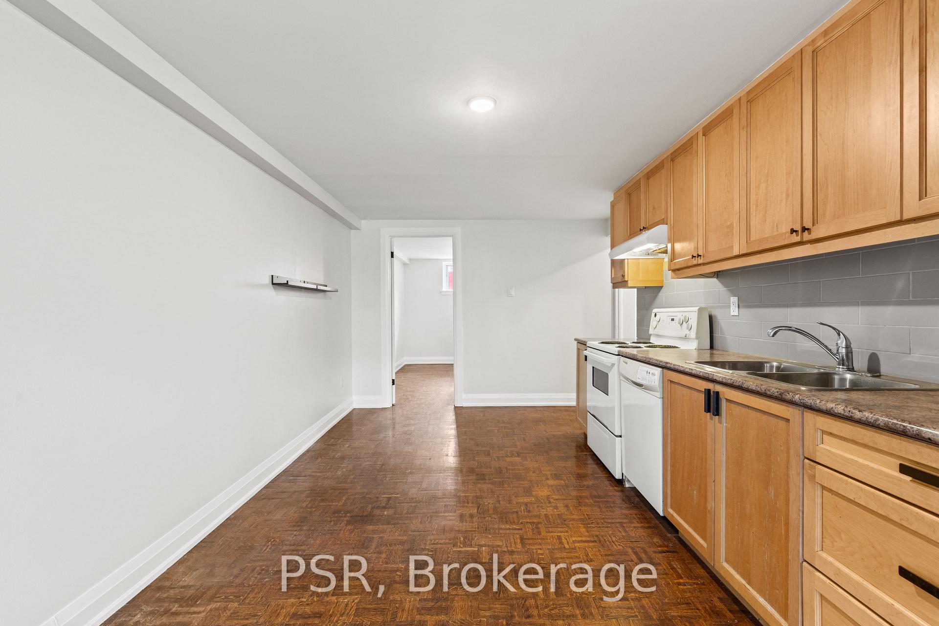 Photo 2 of Unit Bsmt, 39 Morgan Avenue, Etobicoke, Stonegate-Queensway — HOMEH