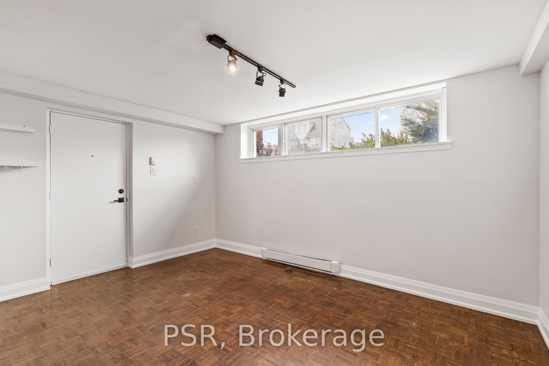 Photo 4 of Unit Bsmt, 39 Morgan Avenue, Etobicoke, Stonegate-Queensway — HOMEH