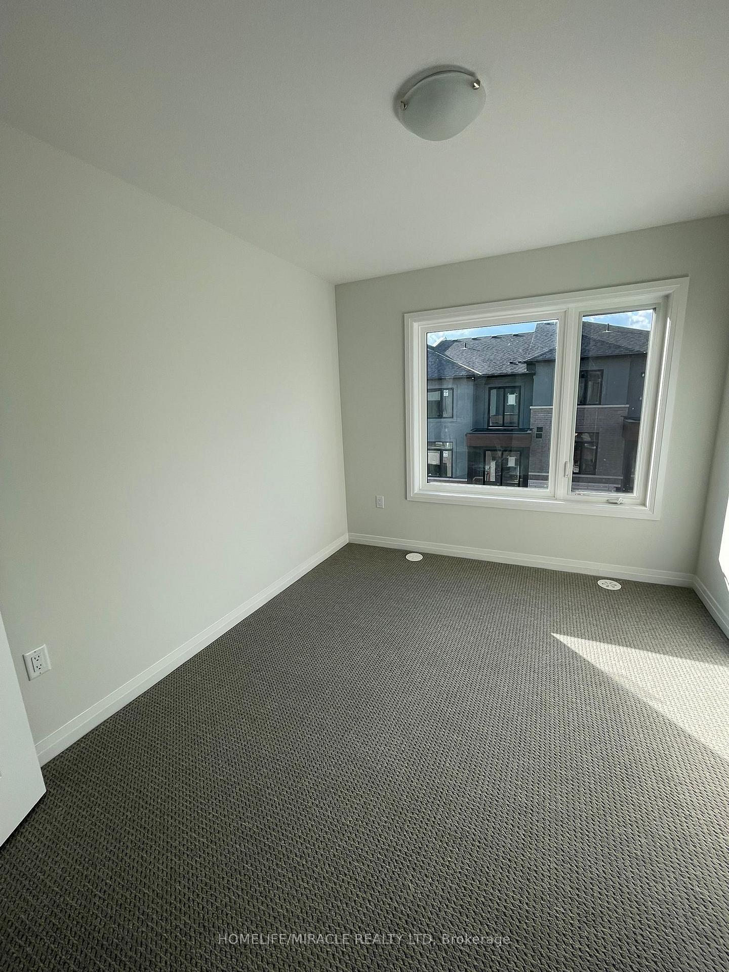 Photo 4 of Unit 130, 155 Equestrain Way, Cambridge, Blair Road — HOMEH