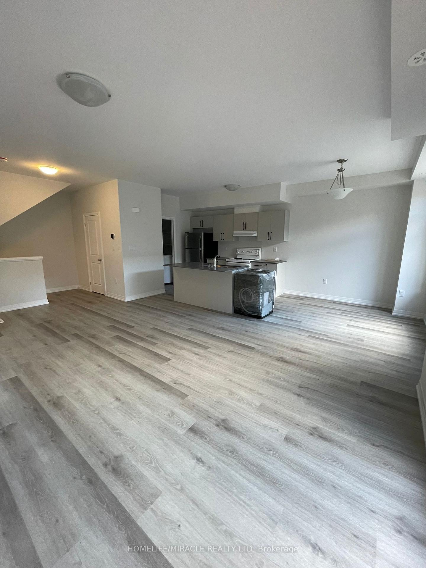 Photo 13 of Unit 130, 155 Equestrain Way, Cambridge, Blair Road — HOMEH
