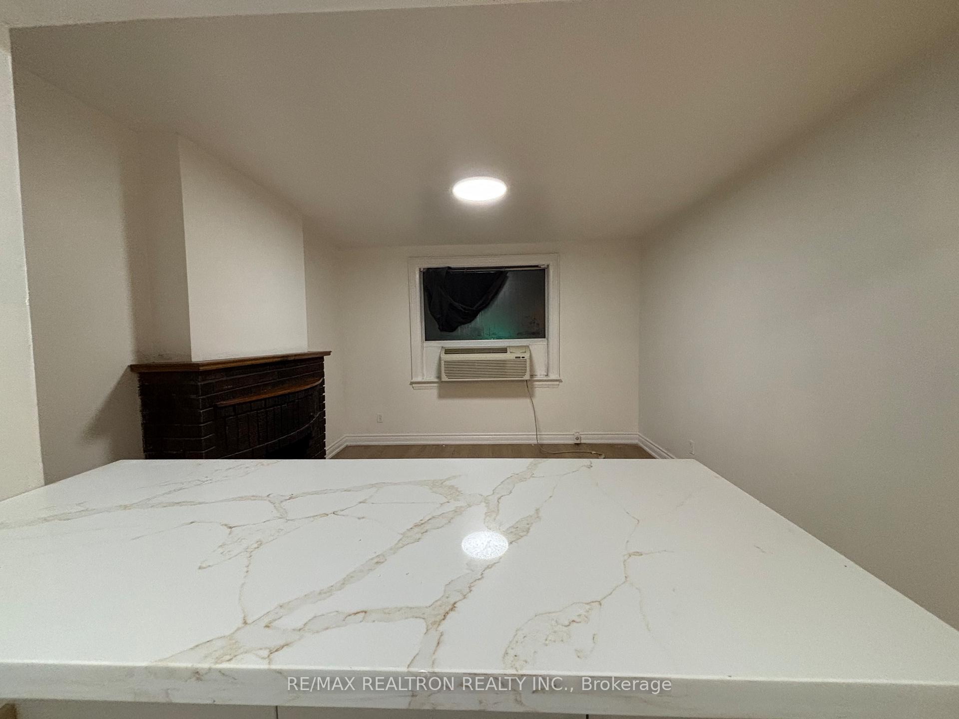 Photo 18 of Unit 9, 2477 Queen Street E, Toronto, The Beaches — HOMEH