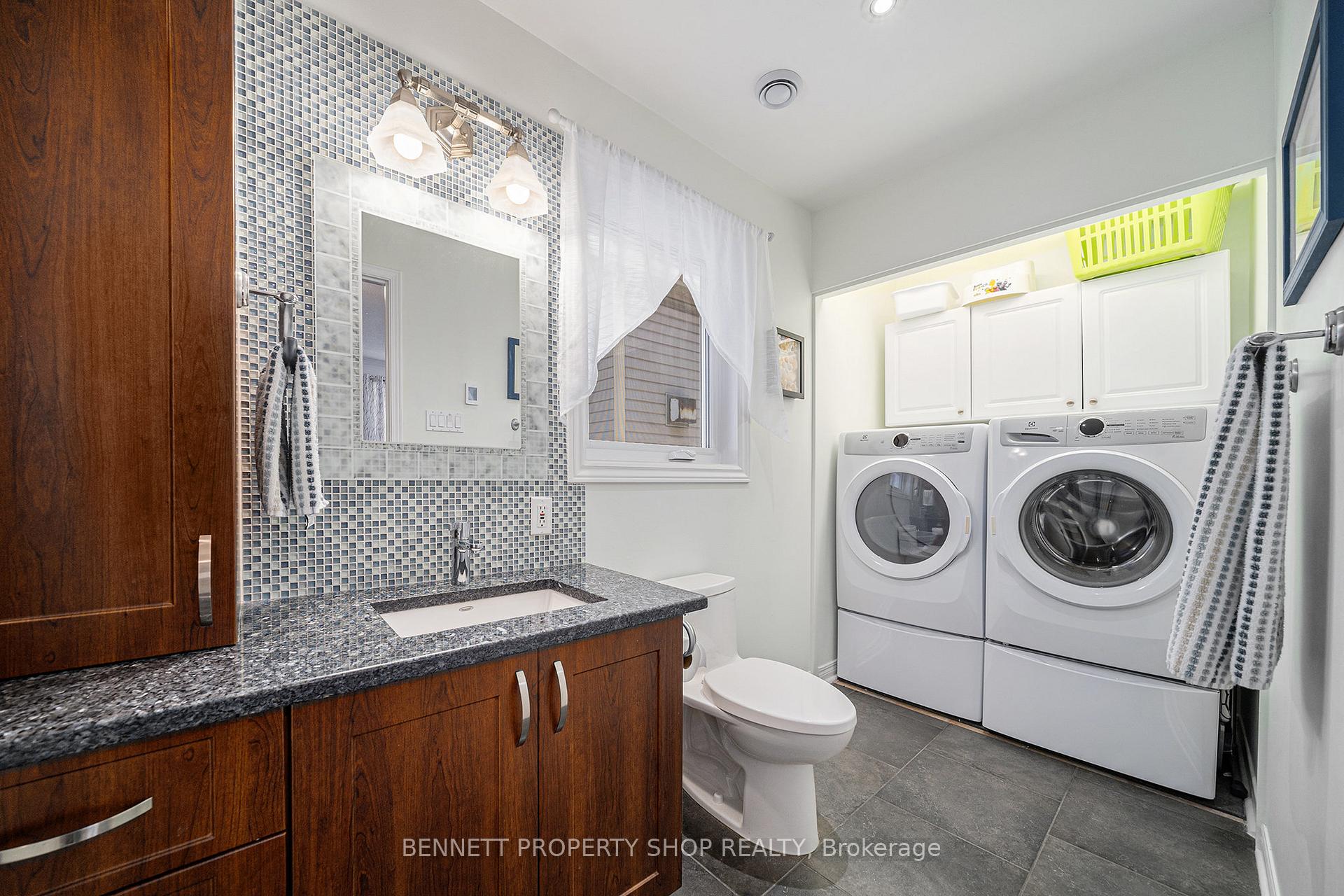 Photo 10 of 59 Queensbury Drive, Ottawa, Barrhaven - Longfields — HOMEH