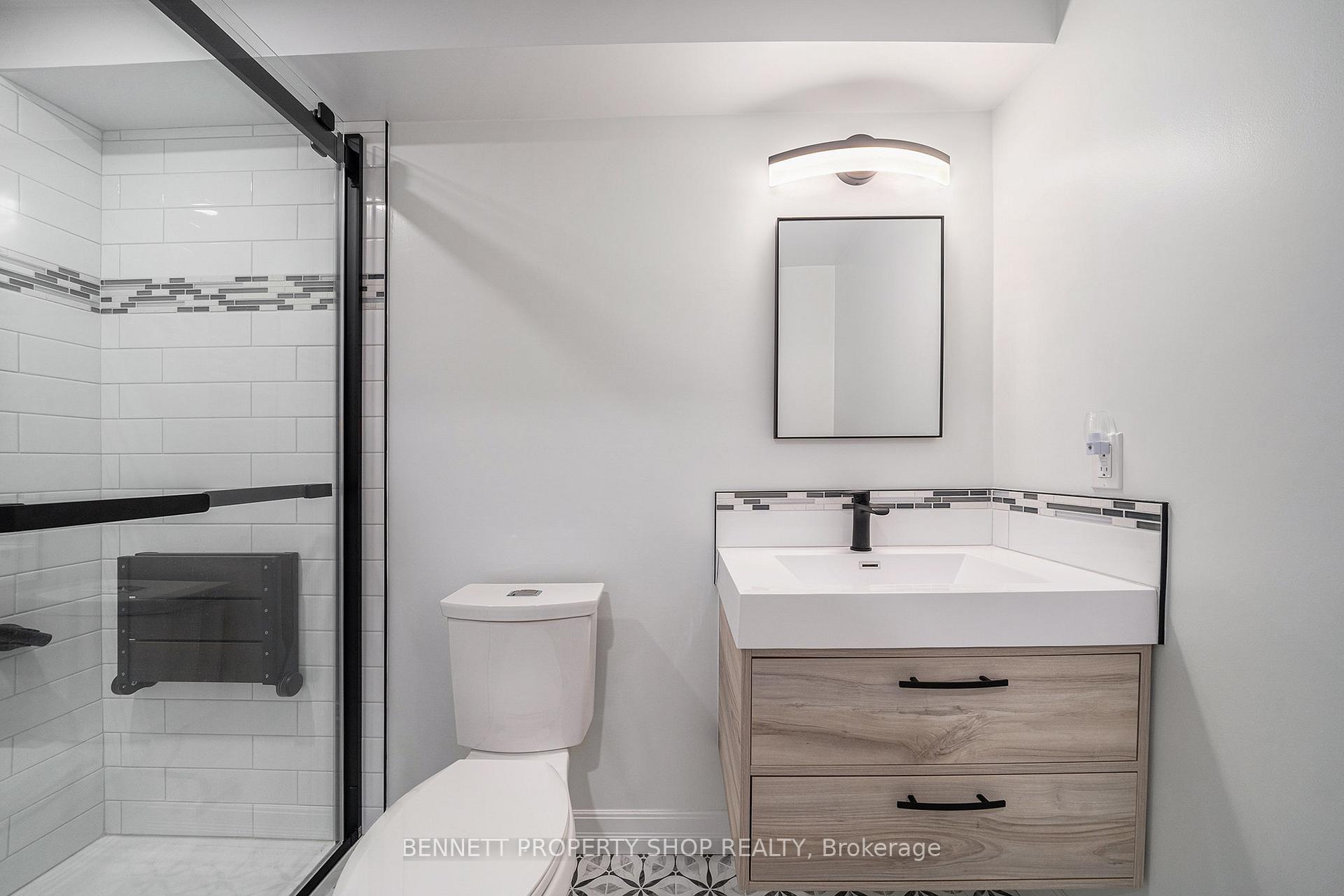 Photo 13 of 59 Queensbury Drive, Ottawa, Barrhaven - Longfields — HOMEH