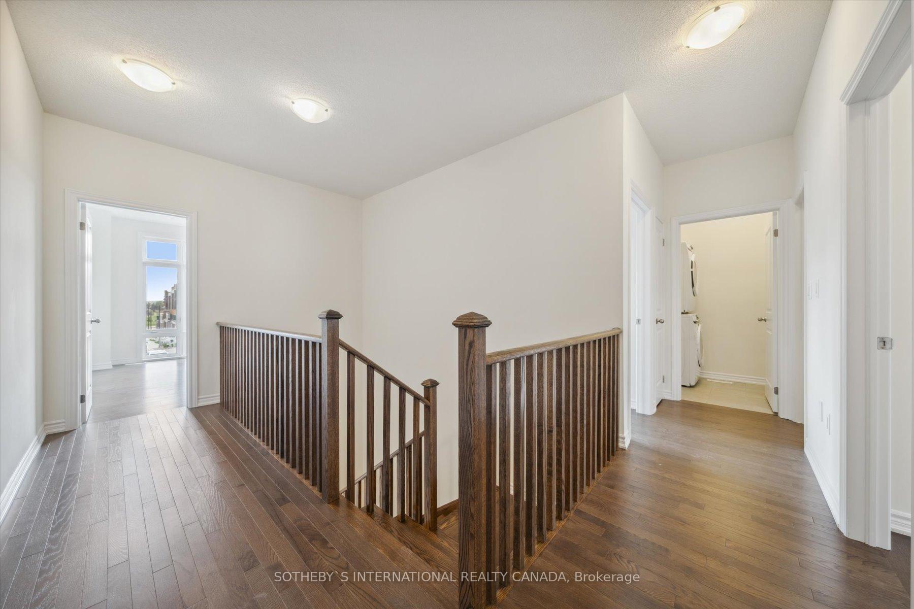 Photo 23 of 16 Fish Drive, Aurora, Bayview Northeast — HOMEH