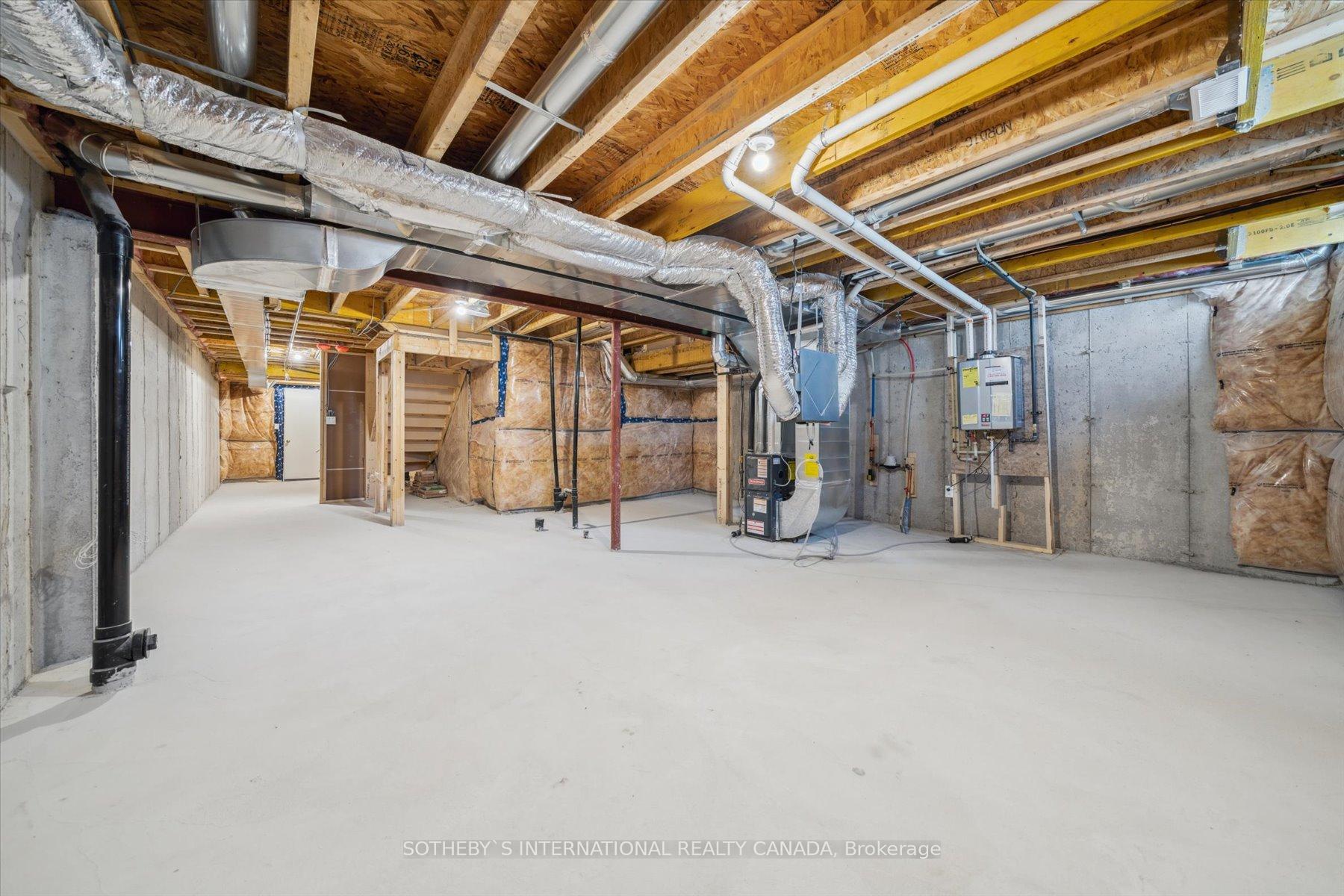 Photo 30 of 16 Fish Drive, Aurora, Bayview Northeast — HOMEH