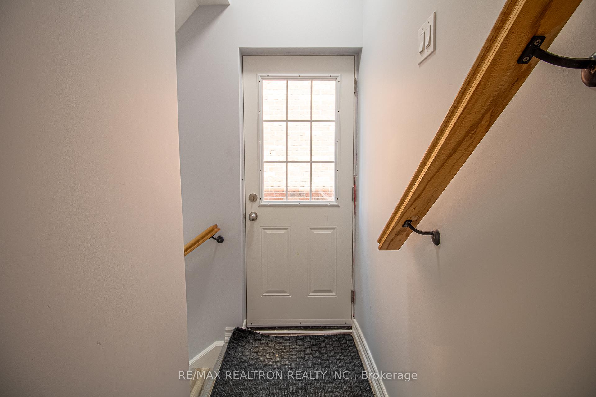 Photo 36 of 32 Crombie Street, Clarington, Bowmanville — HOMEH