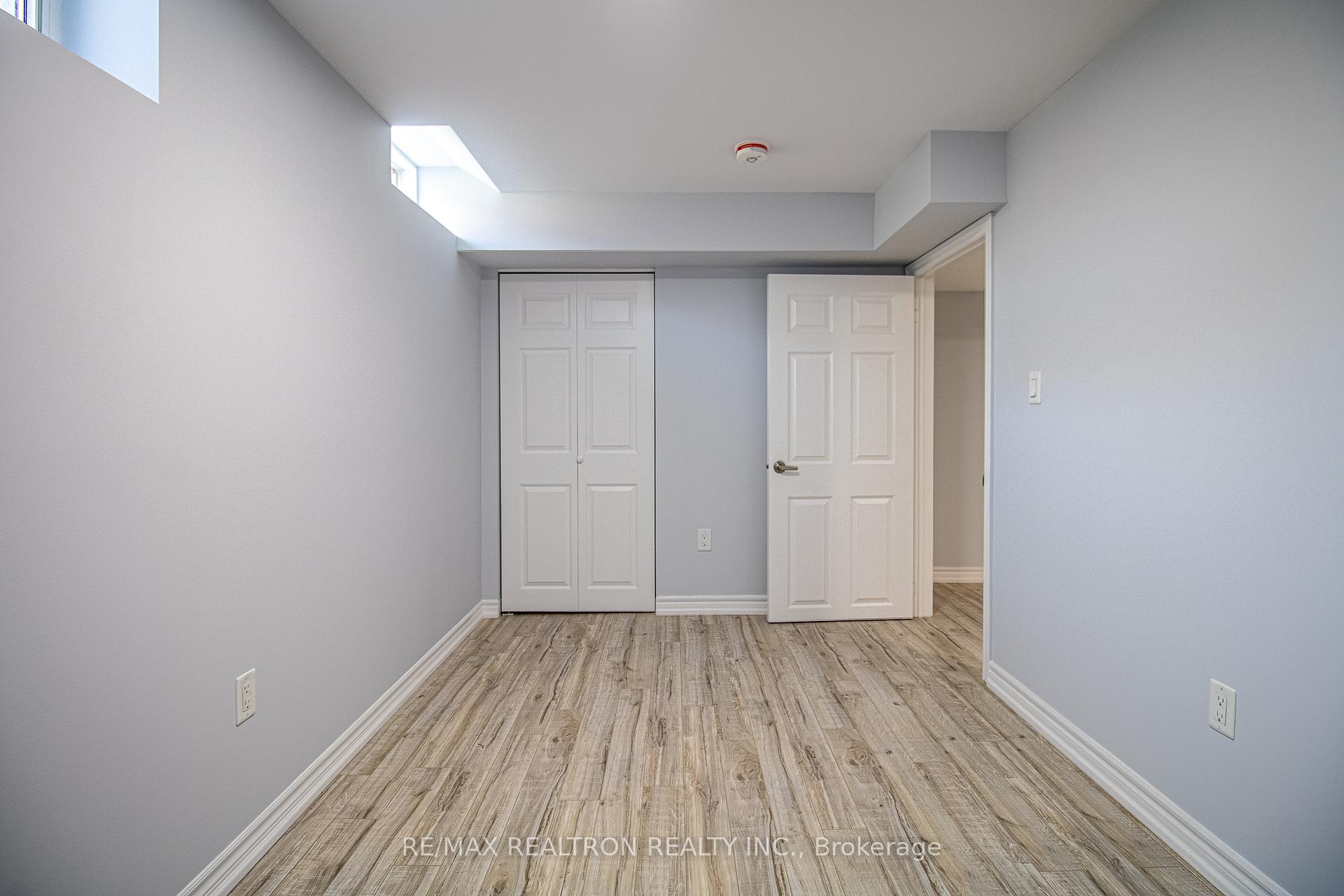 Photo 41 of 32 Crombie Street, Clarington, Bowmanville — HOMEH