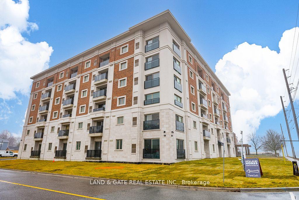 Photo 1 of Unit 302, 976 Simcoe Street N, Oshawa, Centennial — HOMEH