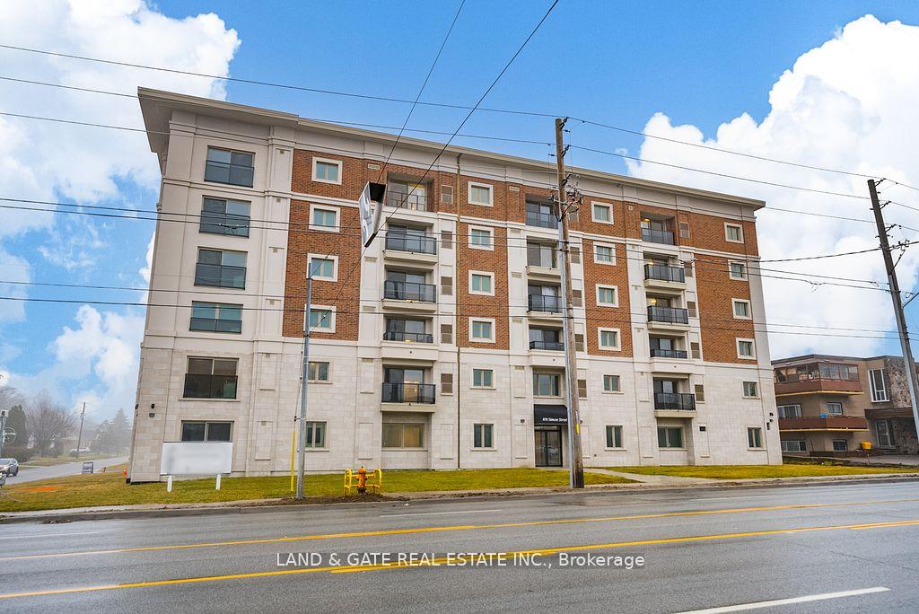 Photo 2 of Unit 302, 976 Simcoe Street N, Oshawa, Centennial — HOMEH