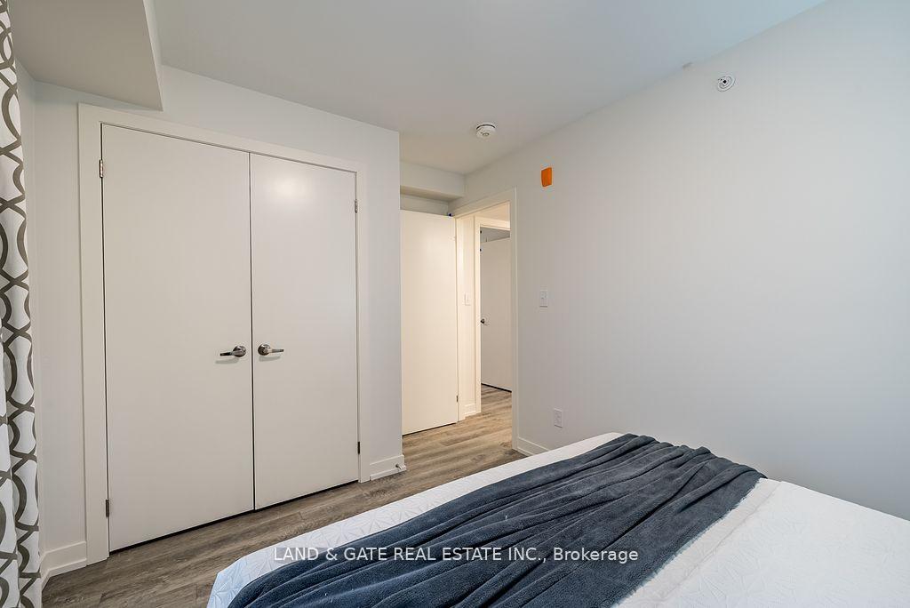 Photo 9 of Unit 302, 976 Simcoe Street N, Oshawa, Centennial — HOMEH