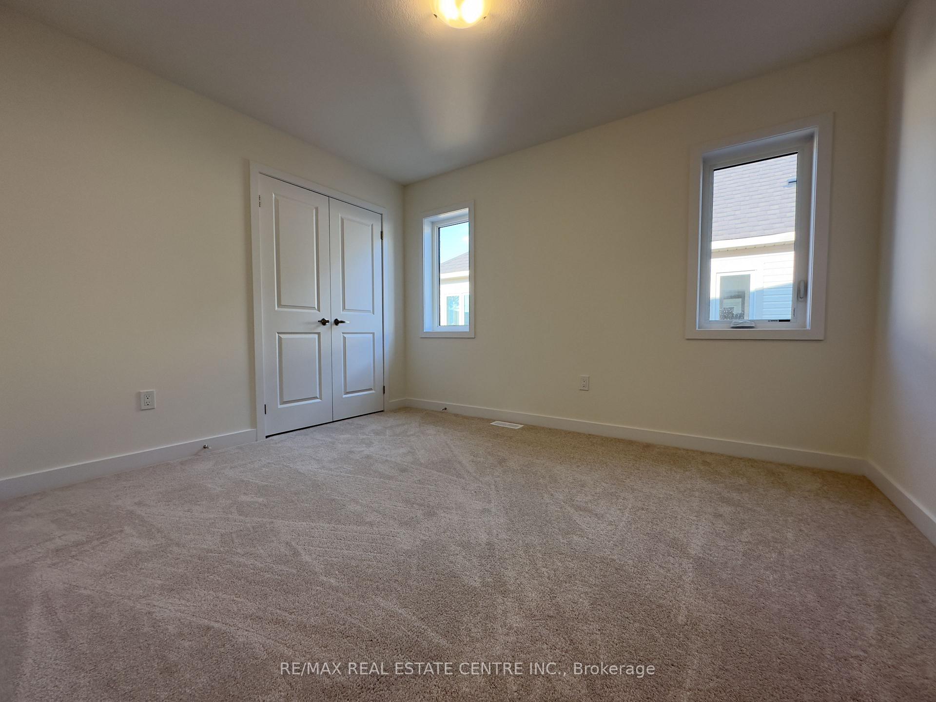 Photo 19 of 60 Moss Drive, Cambridge — HOMEH