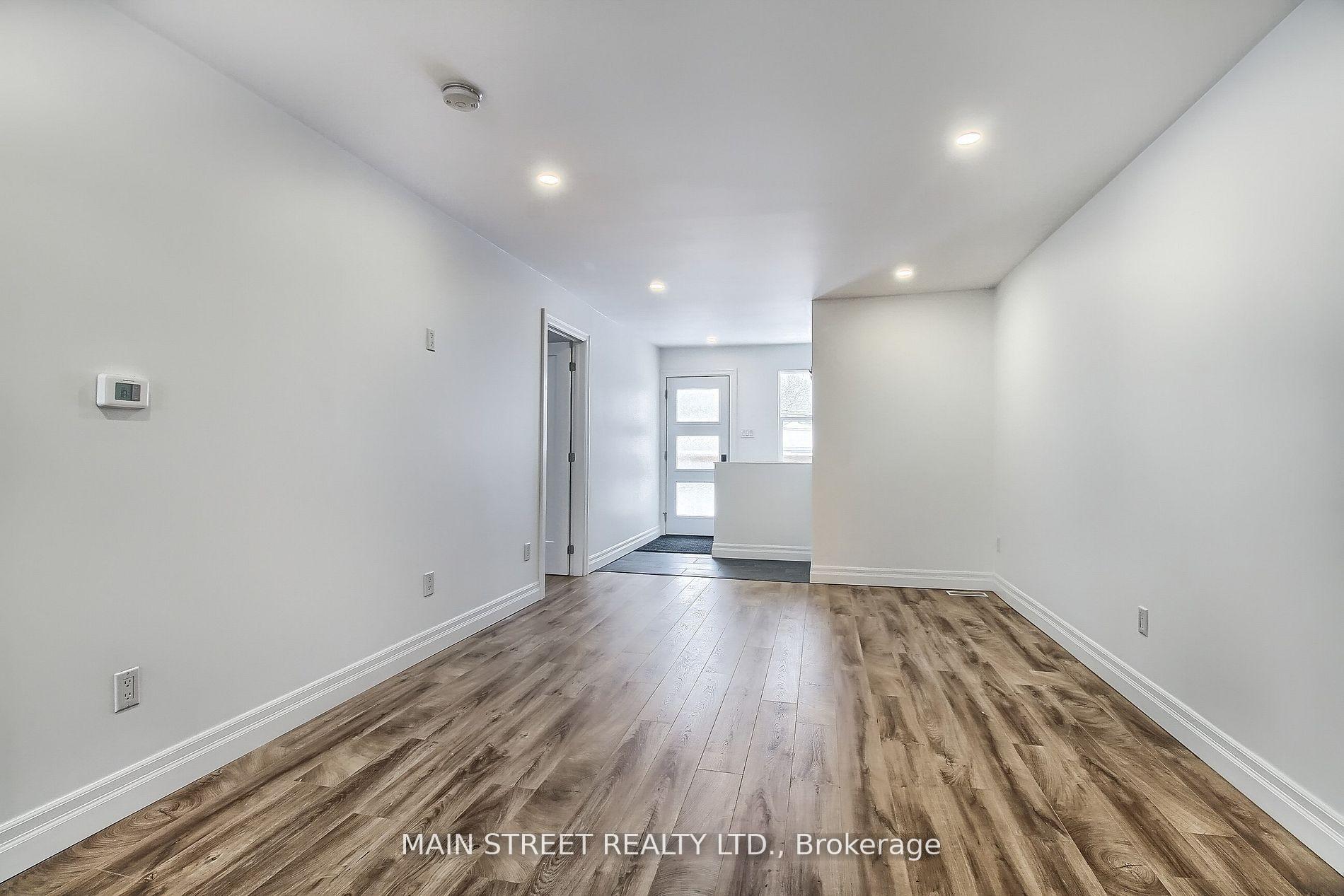 Photo 14 of Unit A, 27 Jacksons Point Avenue, Georgina, Sutton & Jackson's Point — HOMEH