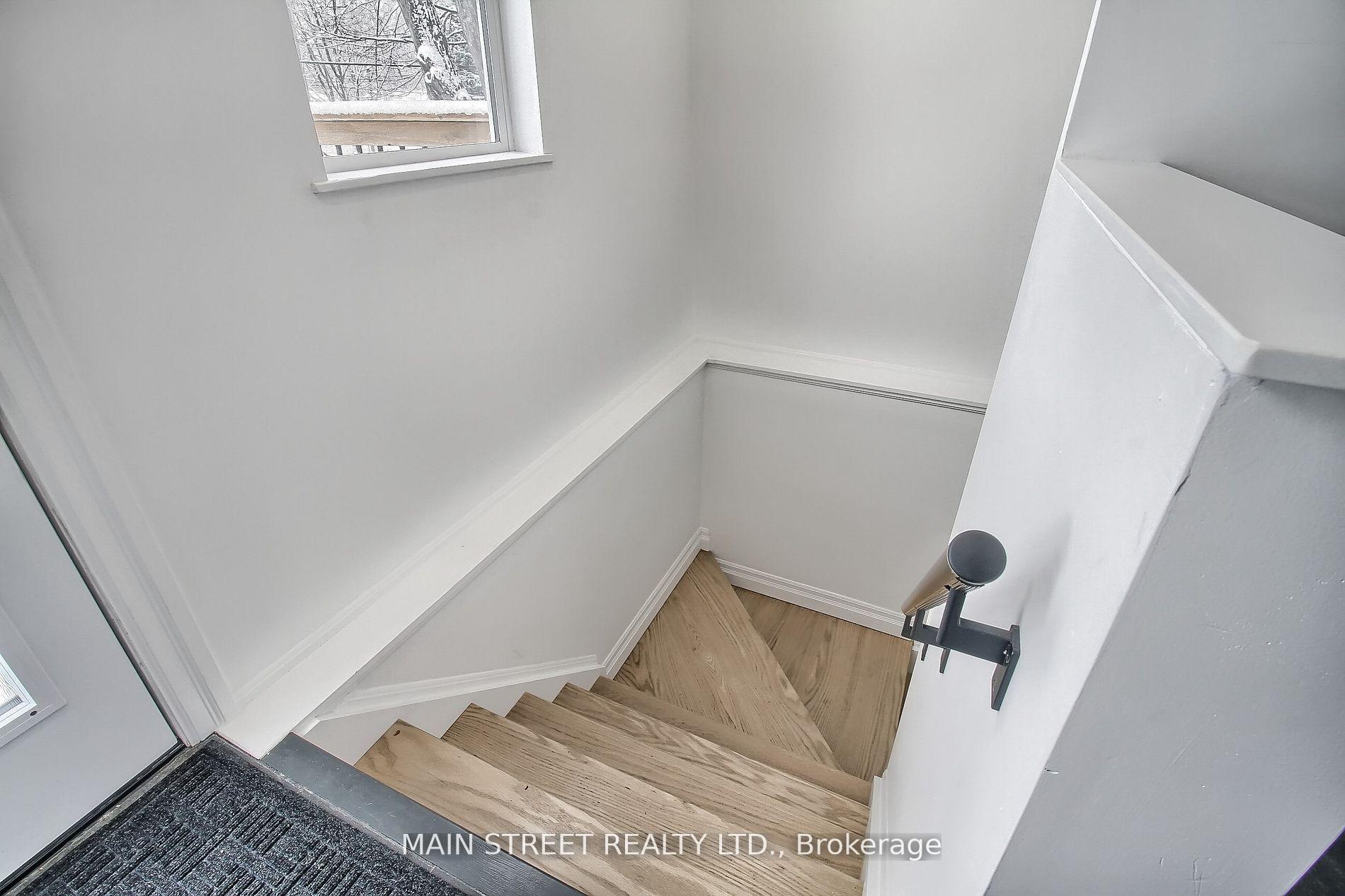 Photo 16 of Unit A, 27 Jacksons Point Avenue, Georgina, Sutton & Jackson's Point — HOMEH