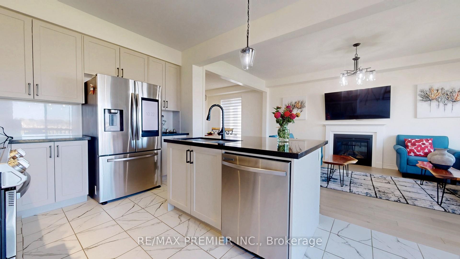 Photo 14 of Unit Upstair, 61 Conarty Crescent, Whitby, Rural Whitby — HOMEH
