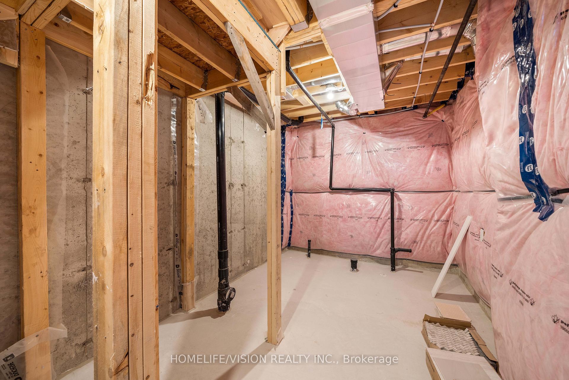 Photo 28 of 151 Gateland Drive, Barrie, Painswick South — HOMEH