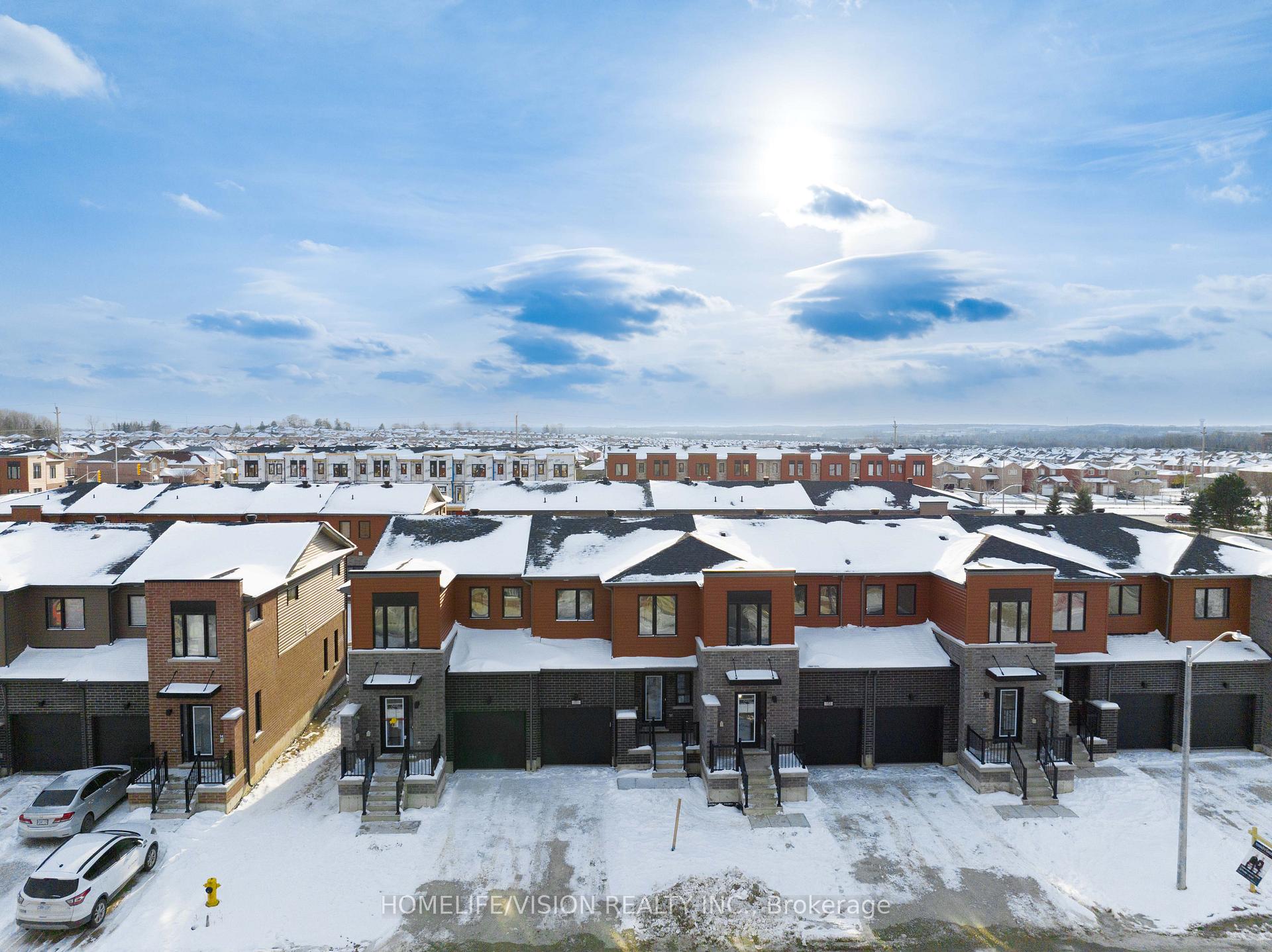 Photo 35 of 151 Gateland Drive, Barrie, Painswick South — HOMEH
