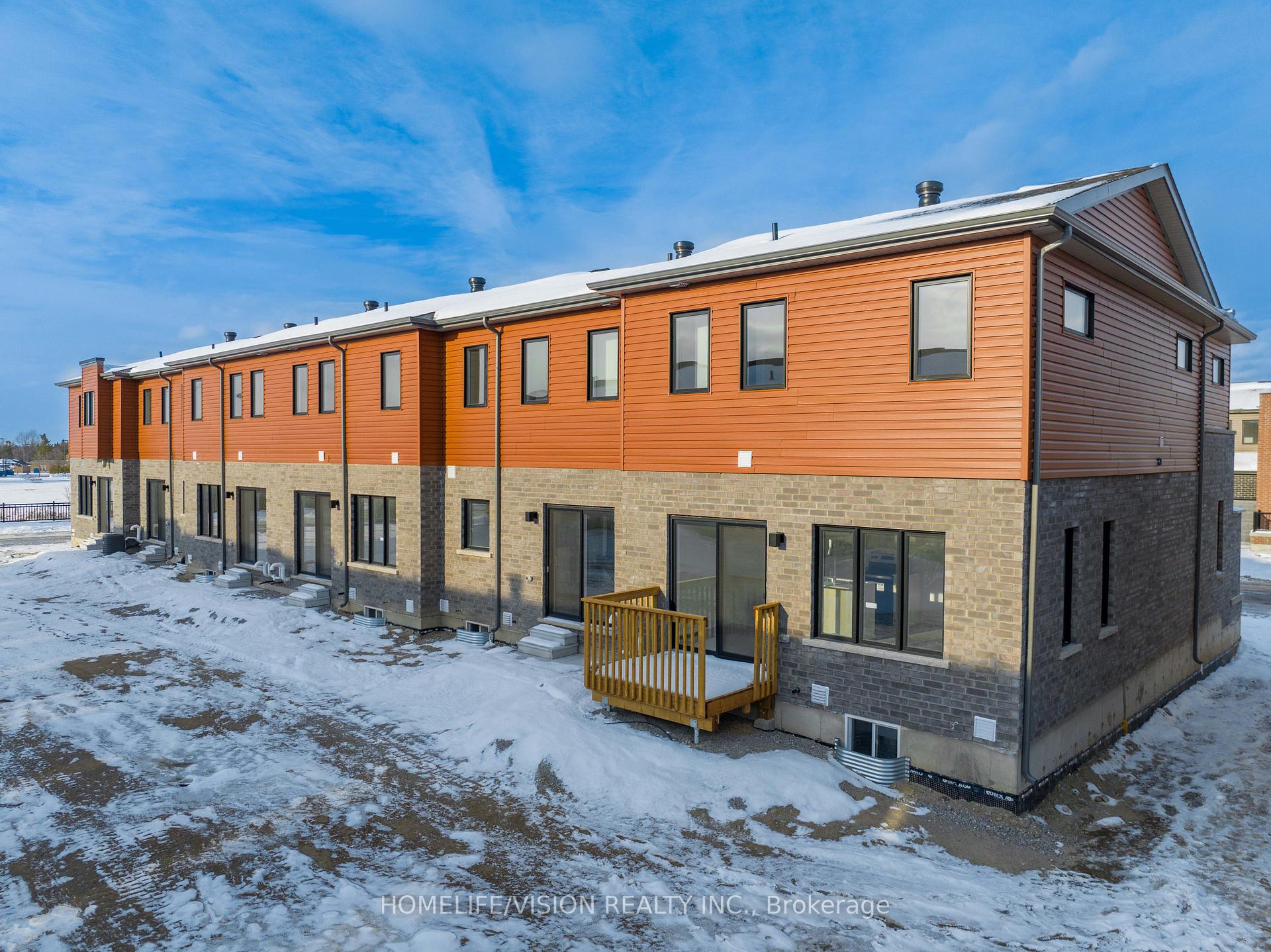 Photo 47 of 151 Gateland Drive, Barrie, Painswick South — HOMEH