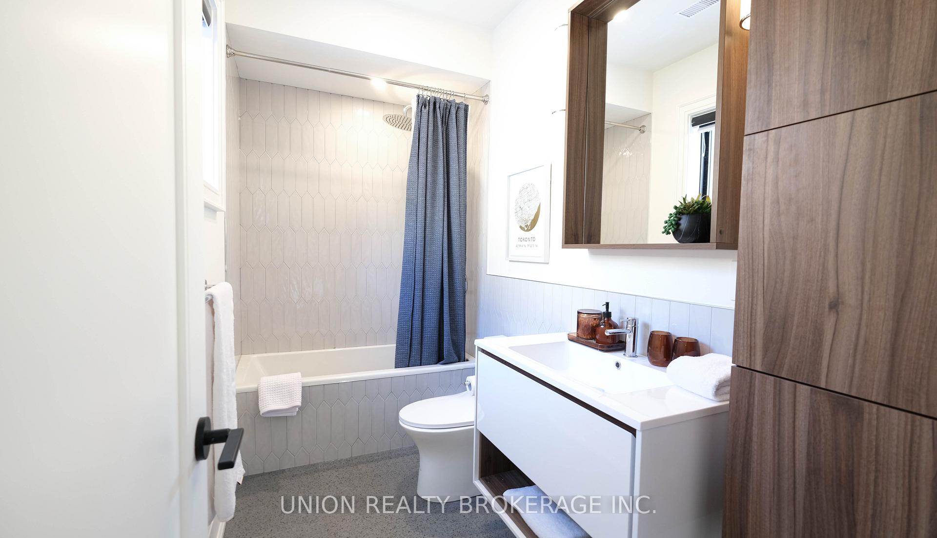 Photo 7 of Unit R, 2137 Gerrard Street, Toronto, East End-Danforth — HOMEH