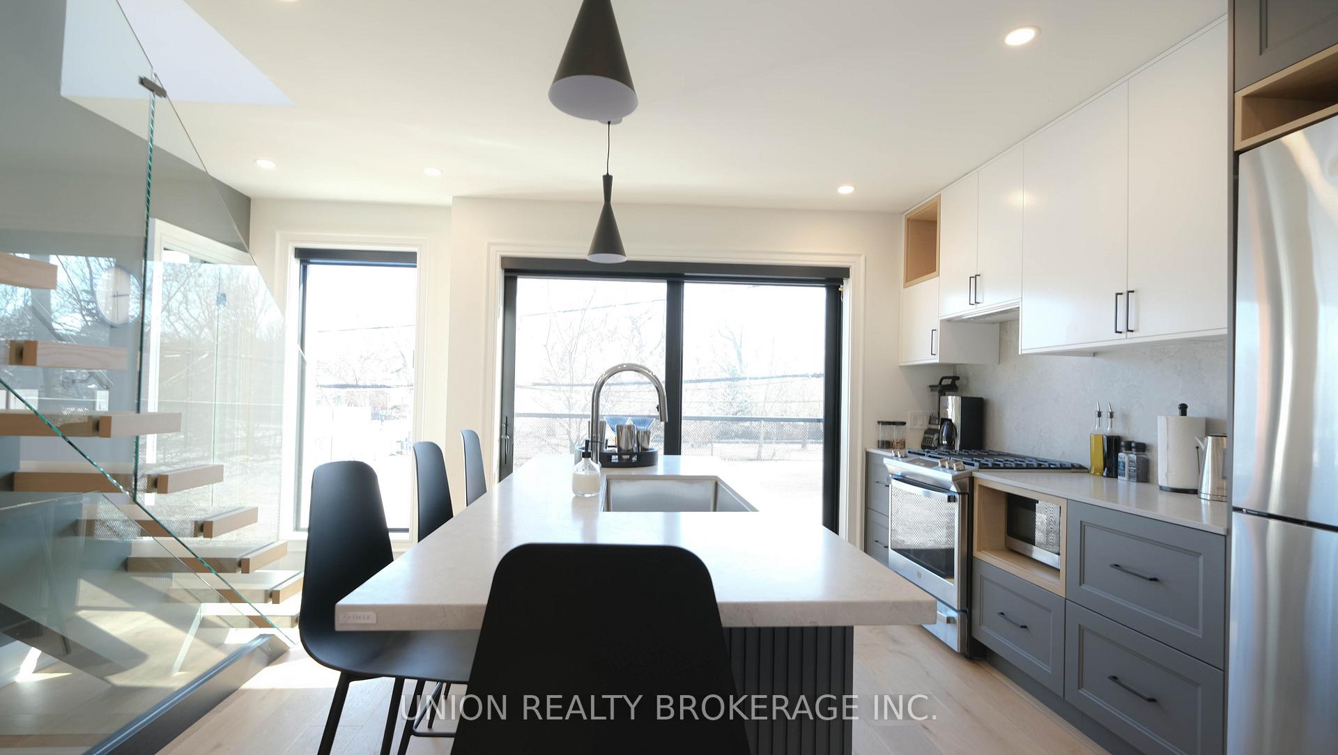 Photo 5 of Unit R, 2137 Gerrard Street, Toronto, East End-Danforth — HOMEH