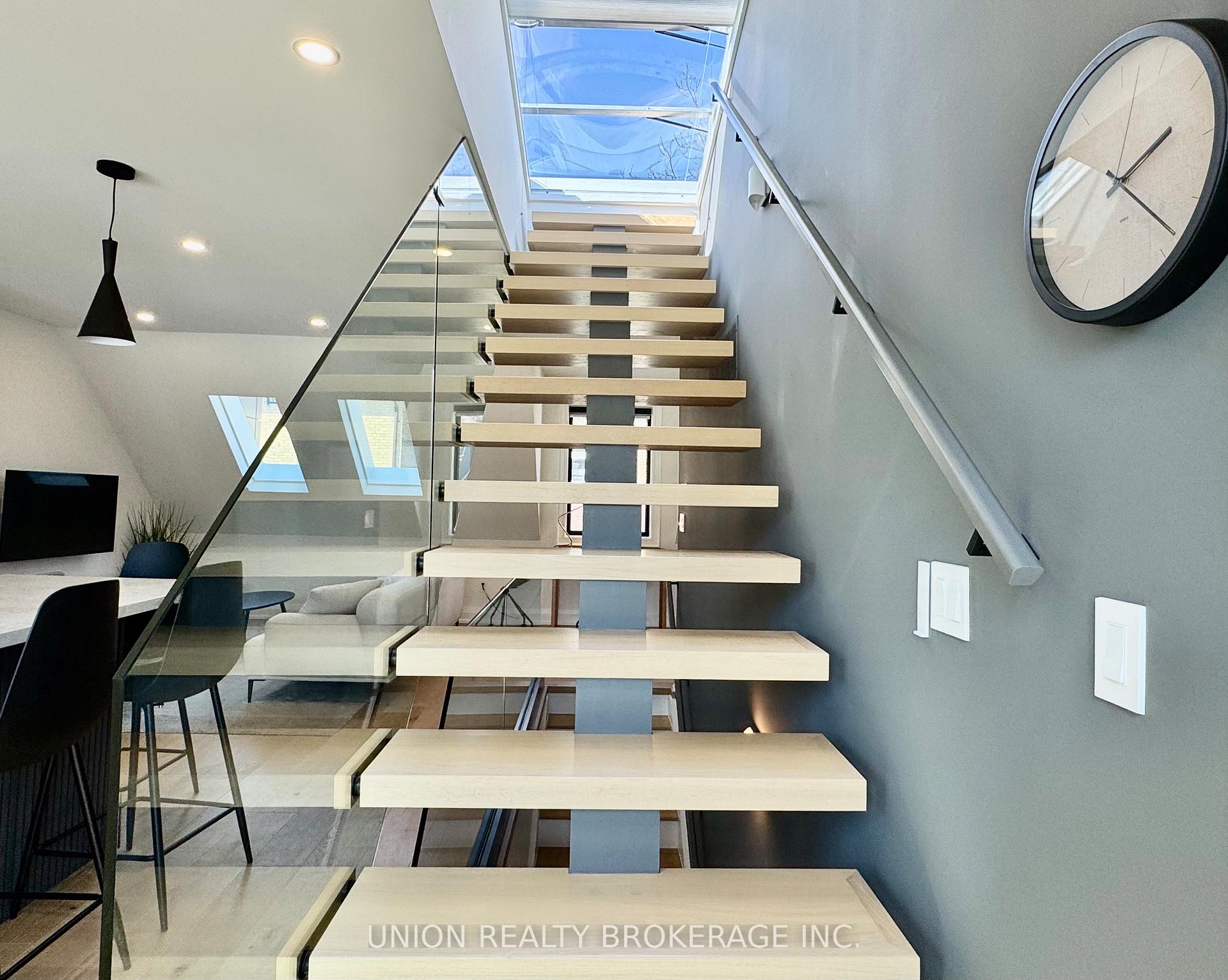 Photo 16 of Unit R, 2137 Gerrard Street, Toronto, East End-Danforth — HOMEH