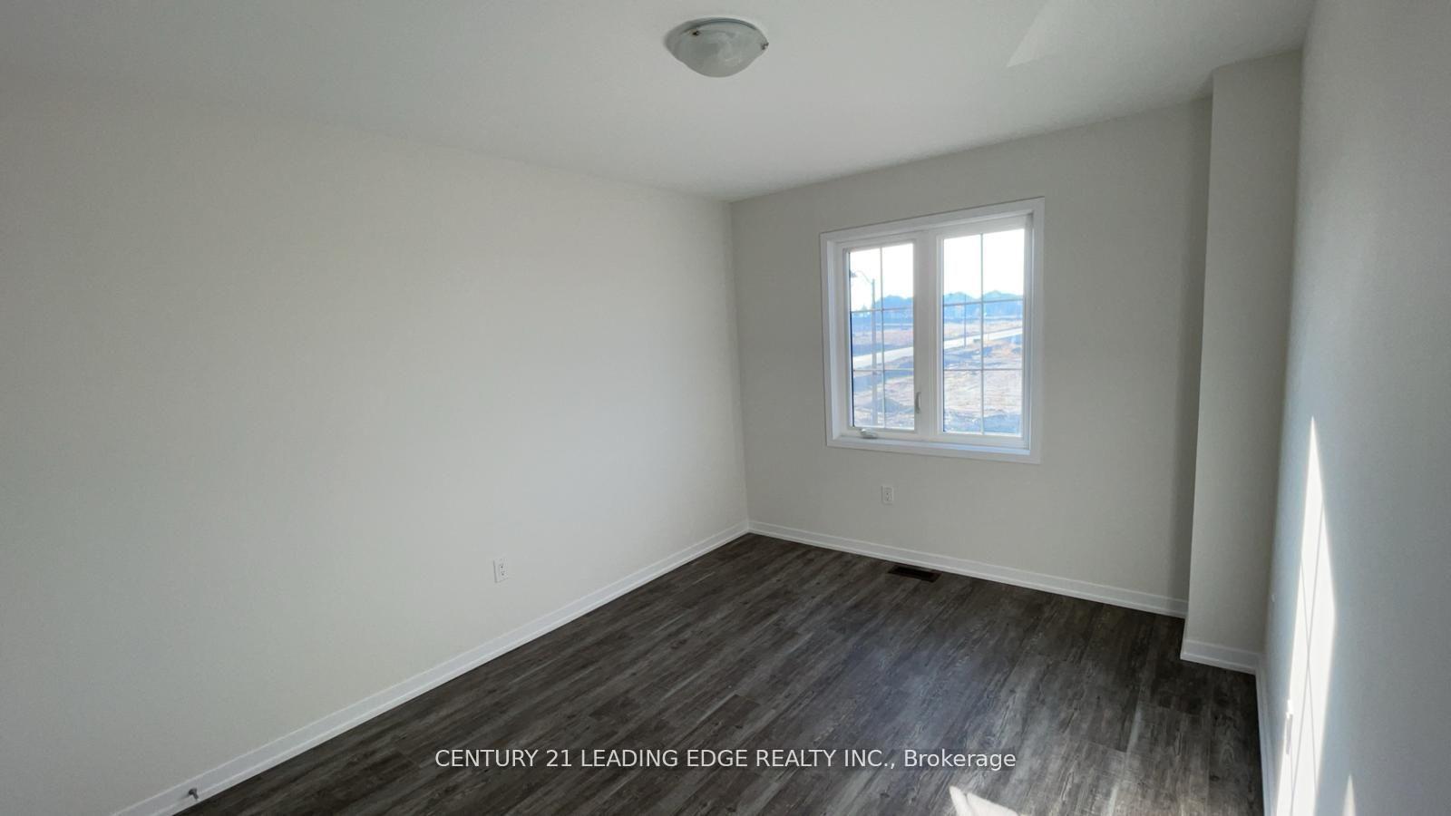 Photo 2 of 1368 Canfield Street, Oshawa, Kedron — HOMEH