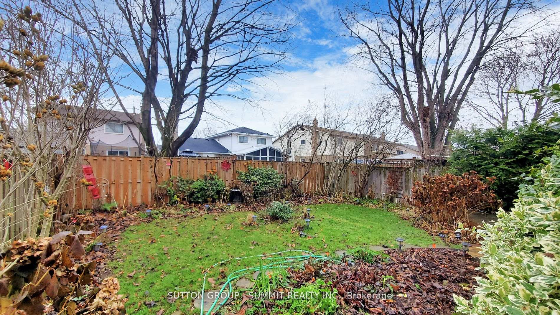 Photo 33 of 48 Bayview Drive, Grimsby, Grimsby Beach — HOMEH