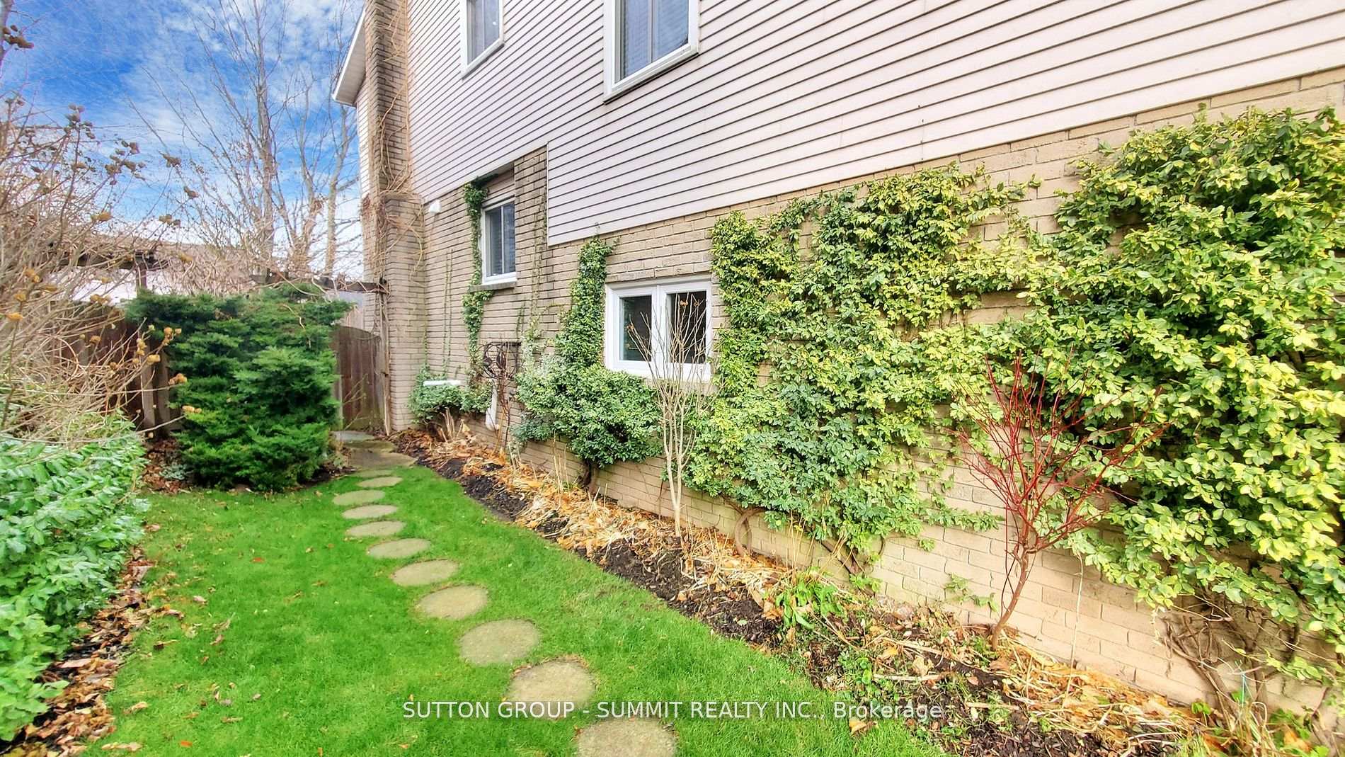 Photo 35 of 48 Bayview Drive, Grimsby, Grimsby Beach — HOMEH