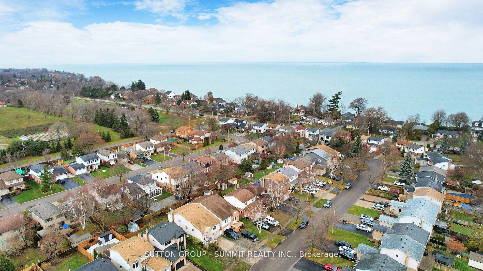 Photo 38 of 48 Bayview Drive, Grimsby, Grimsby Beach — HOMEH