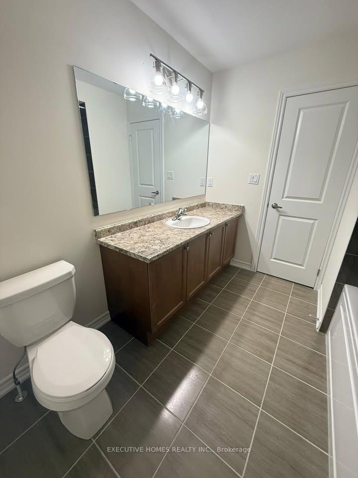Photo 8 of 1123 Skyridge Boulevard, Pickering, Rural Pickering — HOMEH