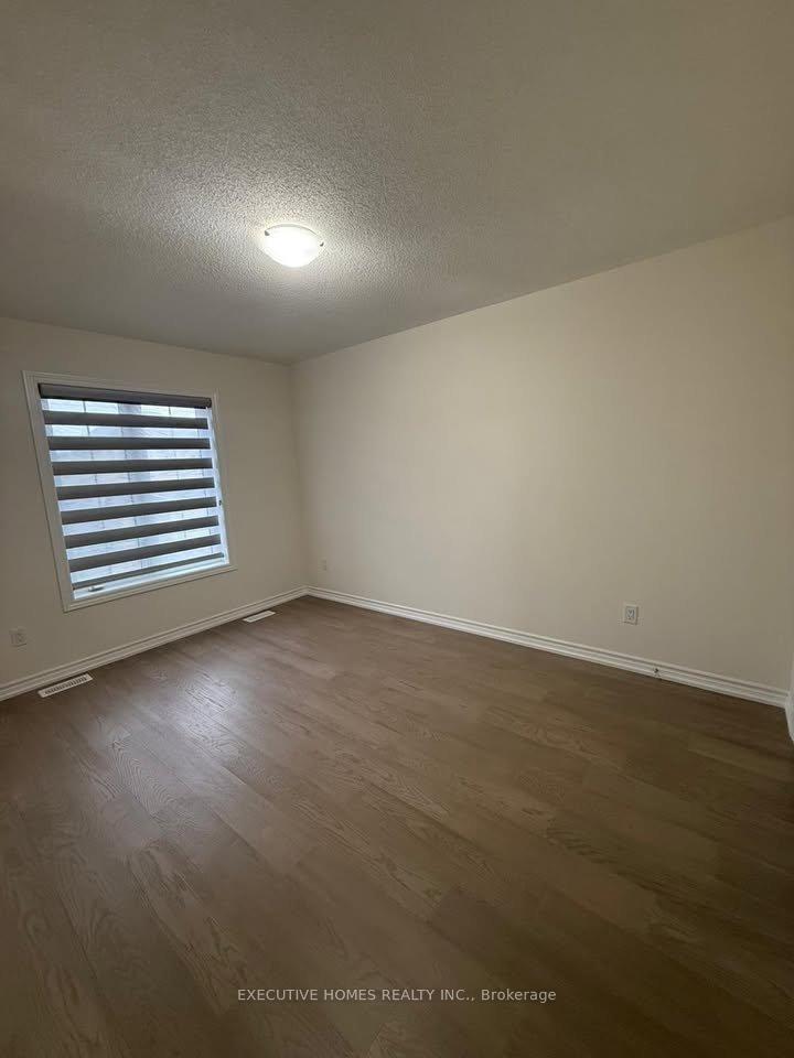 Photo 15 of 1123 Skyridge Boulevard, Pickering, Rural Pickering — HOMEH