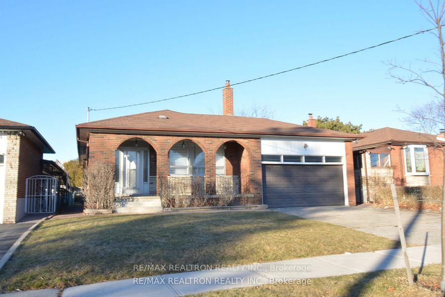 Front of Unit Bsmt, 46 Conamore Crescent